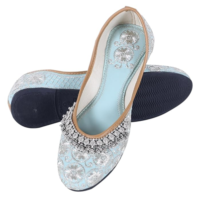 Women Embroidered Juttis with Payal