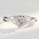Women Fashion Jewellery Rhodium Plated Solitaire Style Adjustable Heart Finger Ring